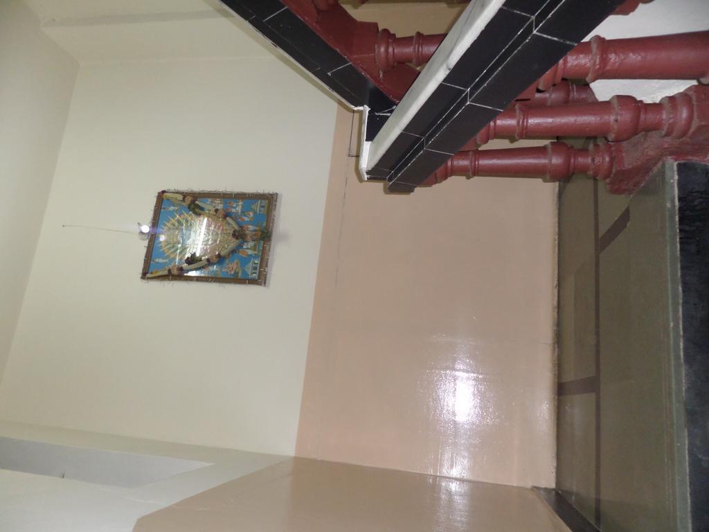 Chalukya Deluxe Kolhapur Ngoại thất bức ảnh